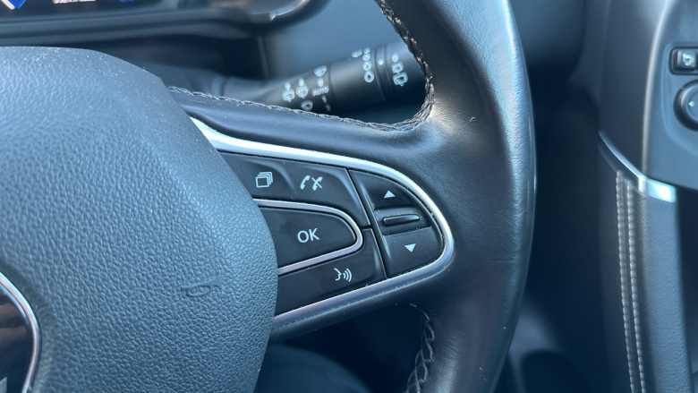 Renault Kadjar 1.2 TCE Signature S Nav 5dr Petrol Hatchback